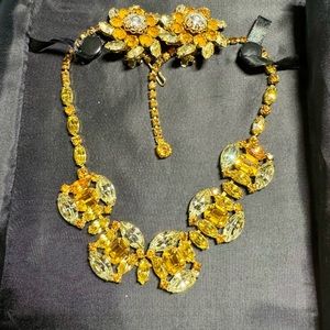 Joseph Wiesner necklace w/clip on earrings (not Wiesner) gold/soft green color